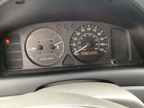 Used 2002 Toyota Corolla CE image 21