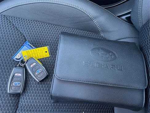 Used 2024 Subaru Forester Premium image 5