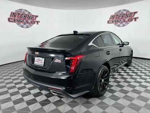 Used 2022 Cadillac CT5 Luxury w/ Cold Weather Package AWD/4WD image 7
