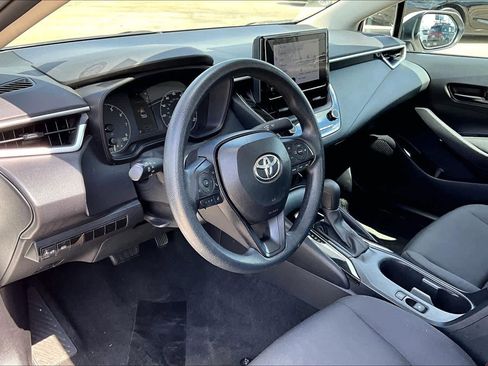 Used 2024 Toyota Corolla LE FWD image 18