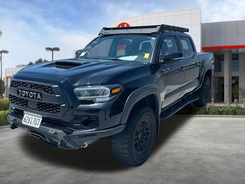 Used 2021 Toyota Tacoma TRD Pro AWD/4WD image 3