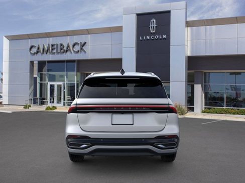 New 2026 Lincoln Nautilus Reserve image 5