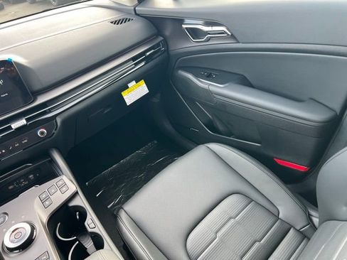 New 2026 Kia Sportage SX Prestige AWD/4WD image 11
