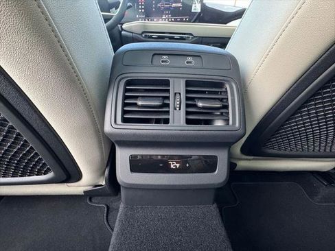 New 2025 Audi Q5 Premium Plus image 24