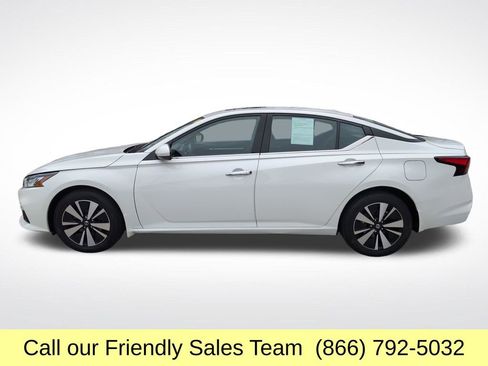 Used 2019 Nissan Altima 2.5 SL AWD/4WD image 2