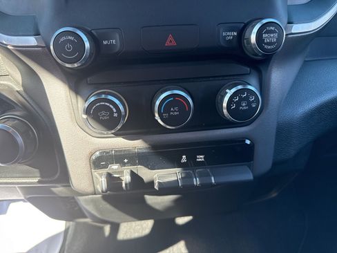 Used 2022 RAM 2500 Big Horn image 16