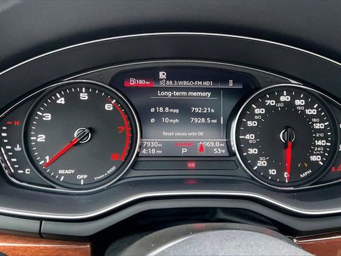 Used 2022 Audi A4 2.0T Premium w/ Convenience Package image 13