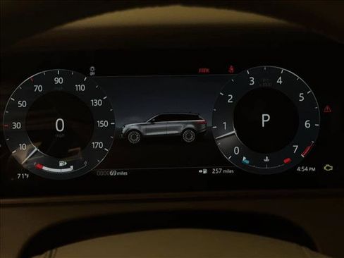 New 2026 Land Rover Range Rover Velar Dynamic SE AWD/4WD image 20