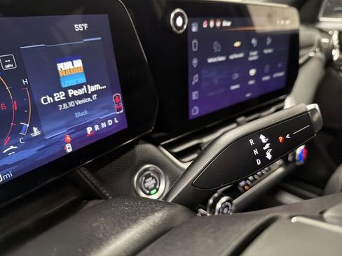 Certified 2025 Chevrolet Equinox LT image 26