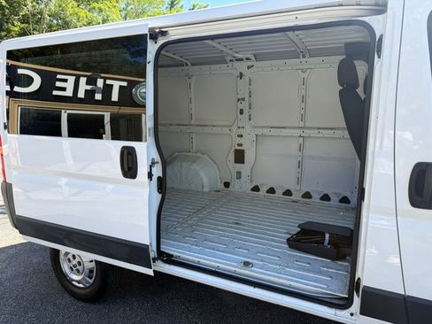 Used 2018 RAM ProMaster 1500 FWD image 13