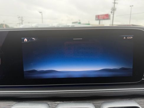 Used 2025 Mercedes-Benz GLE 350 4MATIC image 19