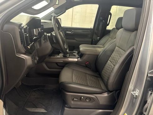 Used 2023 Chevrolet Silverado 1500 ZR2 AWD/4WD image 16