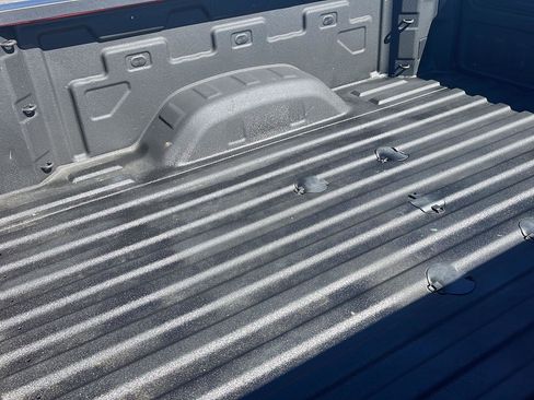 Used 2025 Chevrolet Silverado 2500 W/T image 22