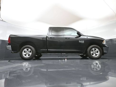 Used 2024 RAM 1500 Classic SLT AWD/4WD image 35