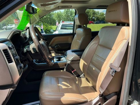 Used 2017 GMC Sierra 1500 Denali w/ Denali Ultimate Package AWD/4WD image 18