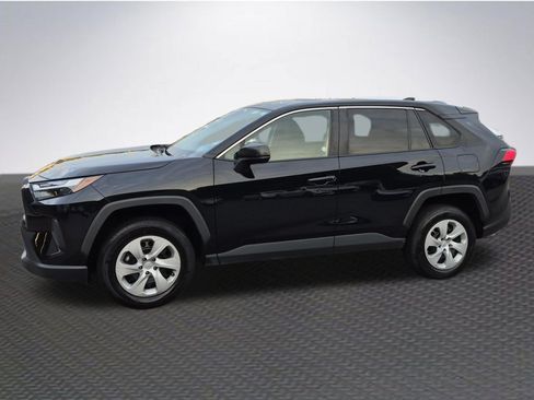 Used 2025 Toyota RAV4 LE FWD image 2