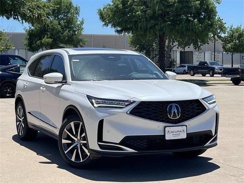 Used 2026 Acura MDX w/ Technology Package FWD image 2