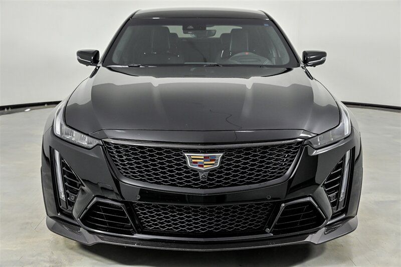 Used 2024 Cadillac CT5 V Blackwing w/ Carbon Fiber Package 2 RWD image 5