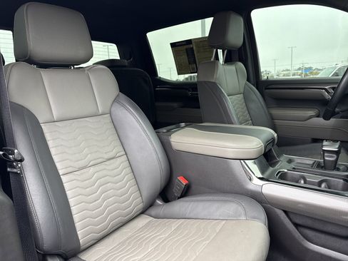 Certified 2024 Chevrolet Silverado 1500 ZR2 image 33