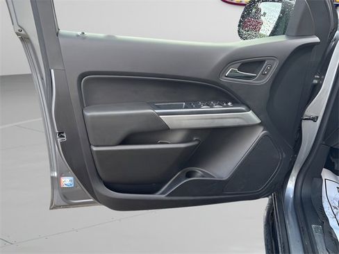 Used 2021 Chevrolet Colorado ZR2 image 6