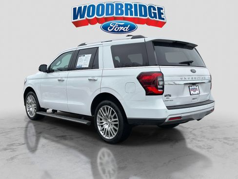 Used 2024 Ford Expedition Limited image 5