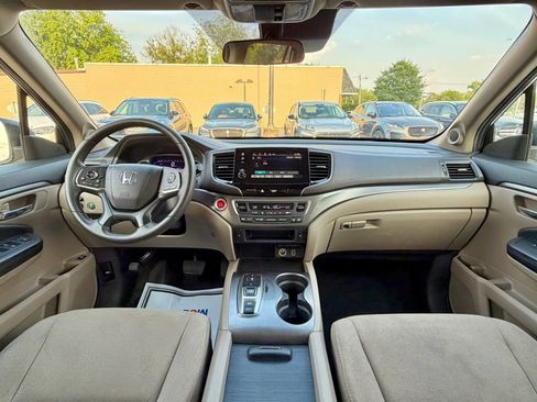 Used 2021 Honda Pilot EX image 19