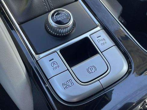 Used 2022 Kia Telluride S image 12