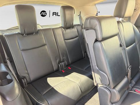 Used 2019 INFINITI QX60 Luxe image 34