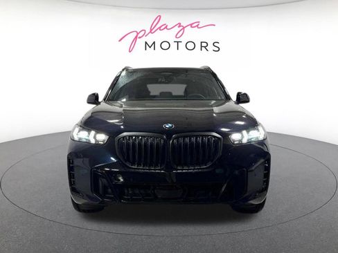 Used 2026 BMW X5 xDrive40i w/ M Sport Package AWD/4WD image 3