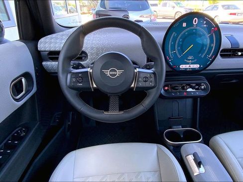 Certified 2025 MINI Cooper S image 6