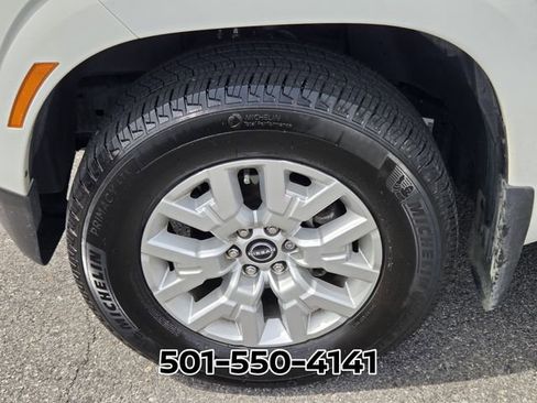 Used 2022 Nissan Frontier SV RWD image 18