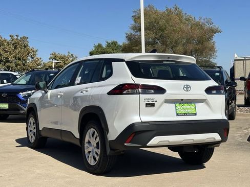New 2026 Toyota Corolla Cross L image 3