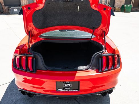 Used 2017 Ford Mustang Shelby GT350 w/ Electronics Package RWD image 10