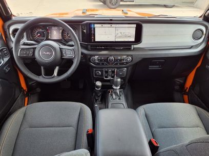 New 2025 Jeep Gladiator Sport