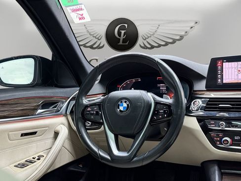 Used 2020 BMW 530i w/ Convenience Package RWD image 12