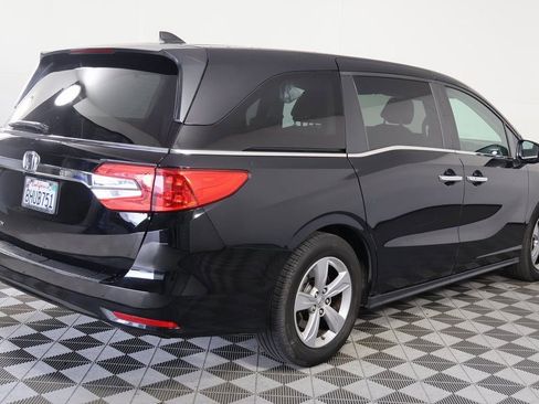 Used 2019 Honda Odyssey EX image 4