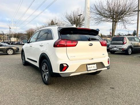 Used 2020 Kia Niro LXS image 31