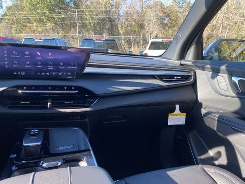 New 2026 Buick Enclave Preferred image 25