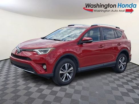 Used 2016 Toyota RAV4 XLE AWD/4WD image 3