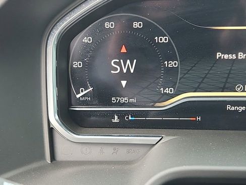 Used 2025 GMC Sierra 2500 Denali image 19