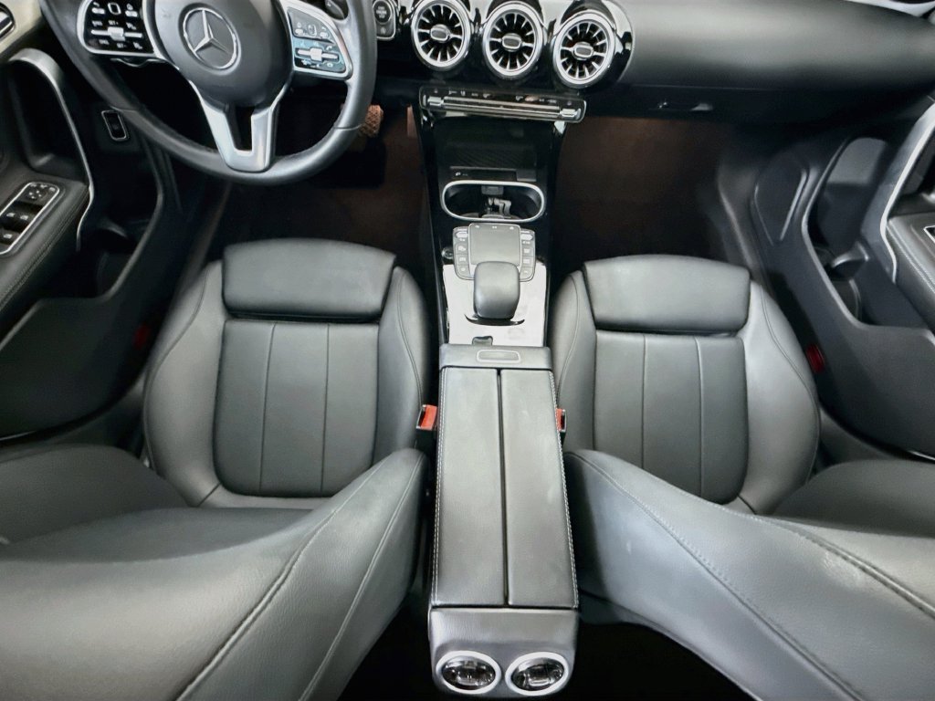 Used 2023 Mercedes-Benz CLA 250 image 16