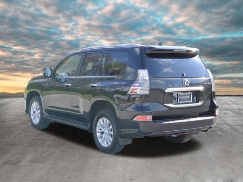 Certified 2023 Lexus GX 460 Premium w/ Premium Package AWD/4WD image 7