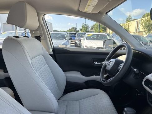 Certified 2024 Honda HR-V LX image 10