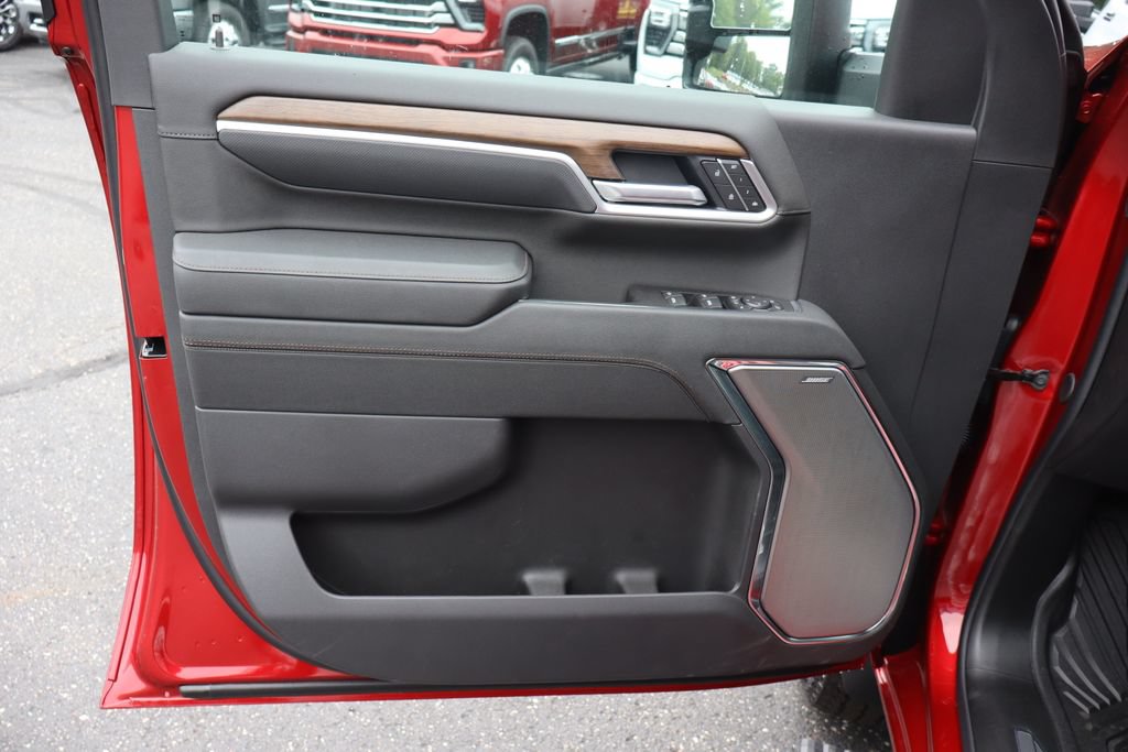 New 2026 Chevrolet Silverado 2500 High Country w/ Technology Package AWD/4WD image 4