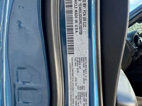 Used 2024 Dodge Durango GT image 31