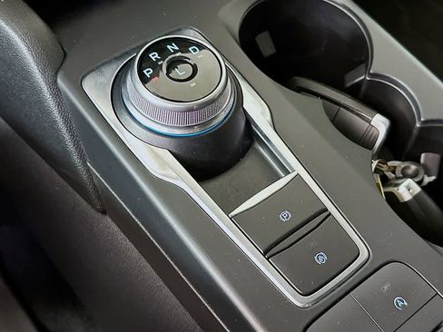 Certified 2022 Ford Escape SE image 18