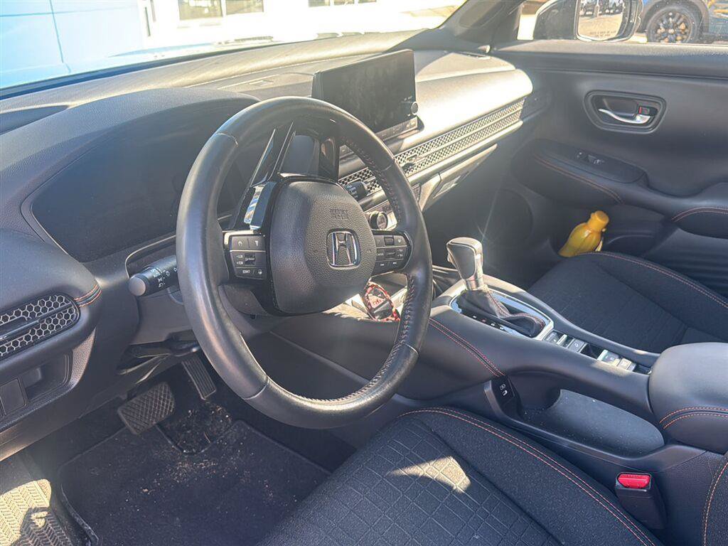 Used 2024 Honda HR-V Sport image 6