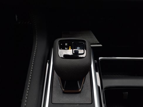 New 2026 Nissan Pathfinder SL AWD/4WD image 19