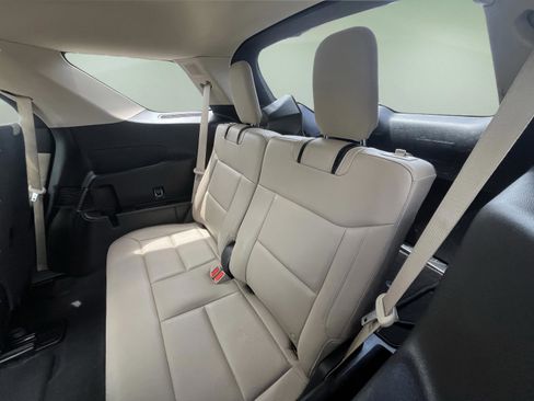 Used 2020 Ford Explorer Limited AWD/4WD image 29