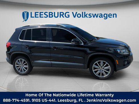 Used 2016 Volkswagen Tiguan SE image 2
